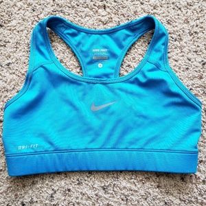 Womens Nike Pro Dri-fit sports bra